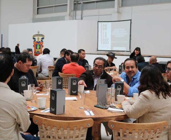 Reunión anual con integrantes del Sistema Nacional de Investigadoras e Investigadores en CULagos