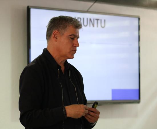Liderarse a uno mismo para liderar a los demás: conferencia de Fernando Muñoz Herrera